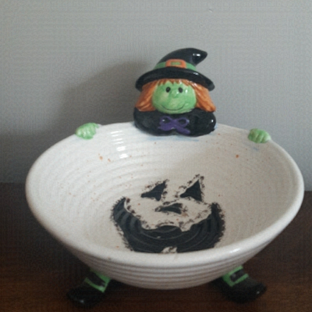 Nantucket The Good Witch ceramic Candy Dish bowl Halloween holiday fun server